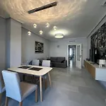 Seabreeze Apartment