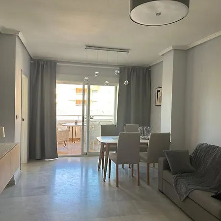 Seabreeze Apartment *